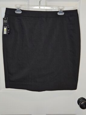 NWT Nygard Black Label Black Pencil Skirt Plus Size 14 Classic